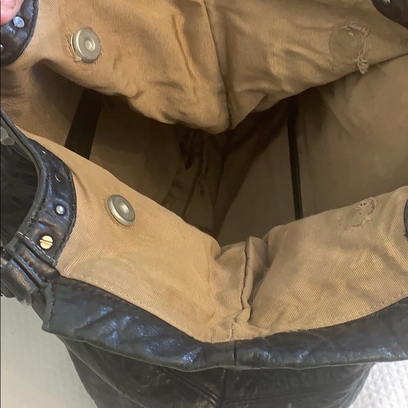 BCBG PURSE - Picture 2 of 6